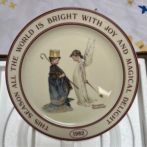 Norman Rockwell Holiday Plate - Cream and Red